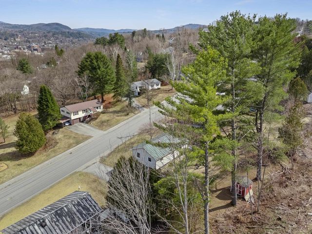 123 Berlin Street, Barre City, VT 05641