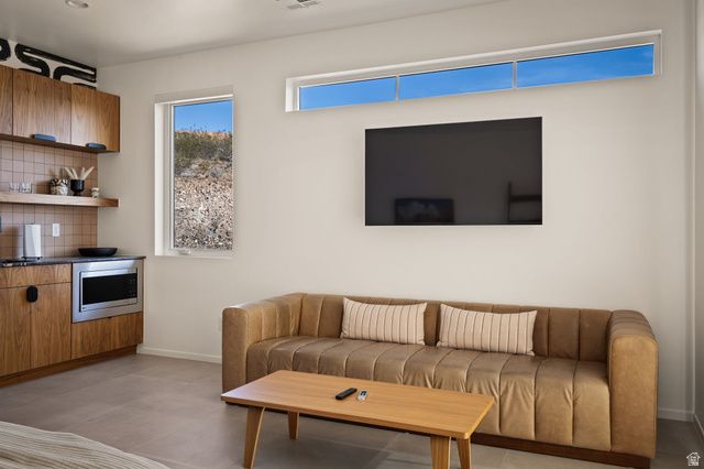 3147 S MESA VERDE CIR, Hurricane, UT 84737