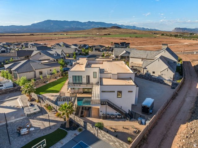 3147 S MESA VERDE CIR, Hurricane, UT 84737