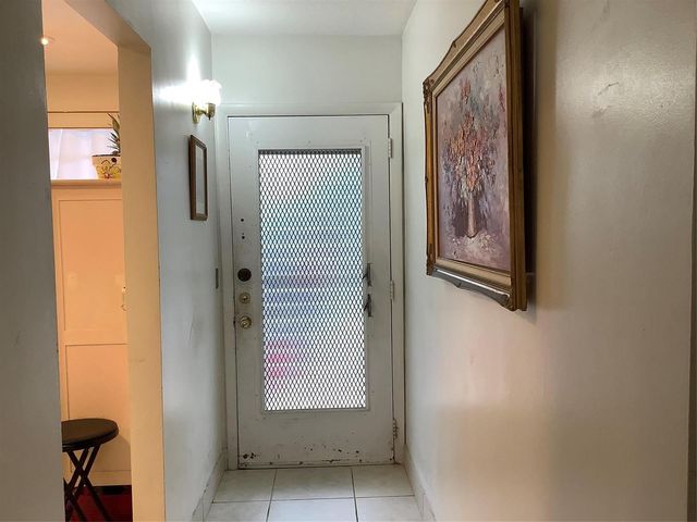 2300 NE 1st Lane 107, Boynton Beach, FL 33435