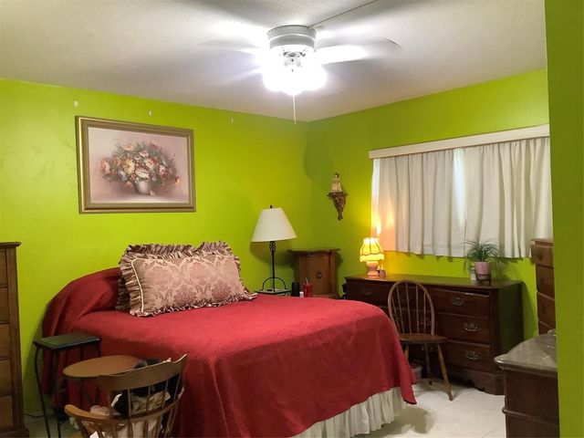 2300 NE 1st Lane 107, Boynton Beach, FL 33435