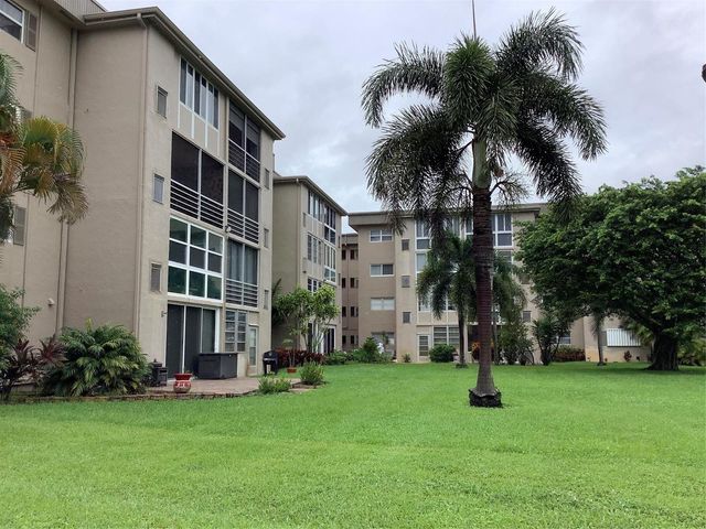 2300 NE 1st Lane 107, Boynton Beach, FL 33435