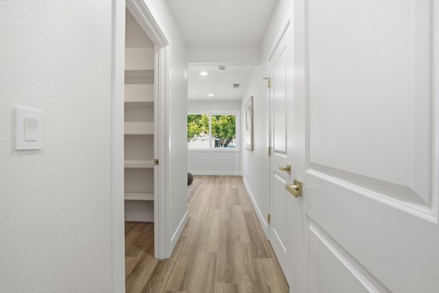 1556 Santa Monica Avenue, San Jose, CA 95118