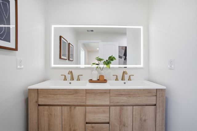 1556 Santa Monica Avenue, San Jose, CA 95118