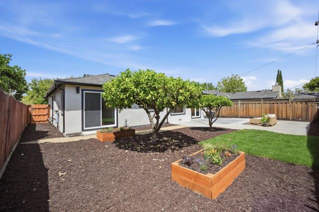 1556 Santa Monica Avenue, San Jose, CA 95118