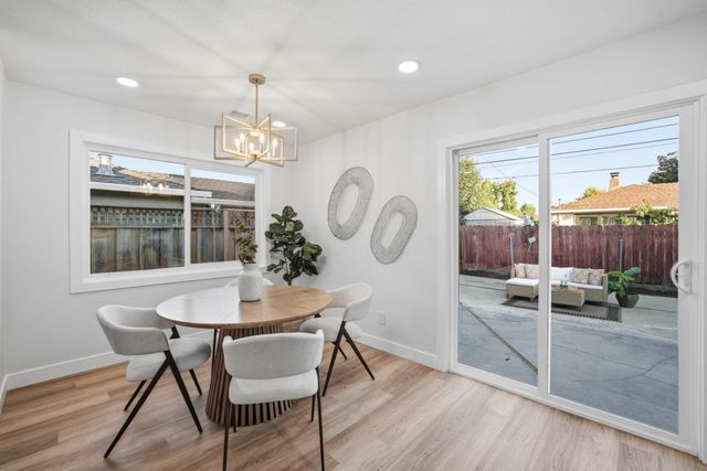 1556 Santa Monica Avenue, San Jose, CA 95118