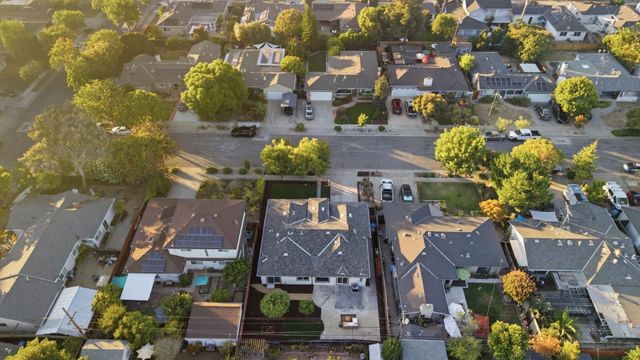 1556 Santa Monica Avenue, San Jose, CA 95118