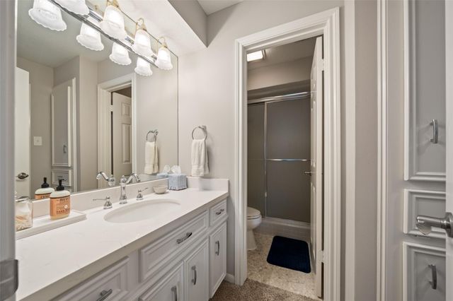 926 Ivy Wall Drive, Houston, TX 77079