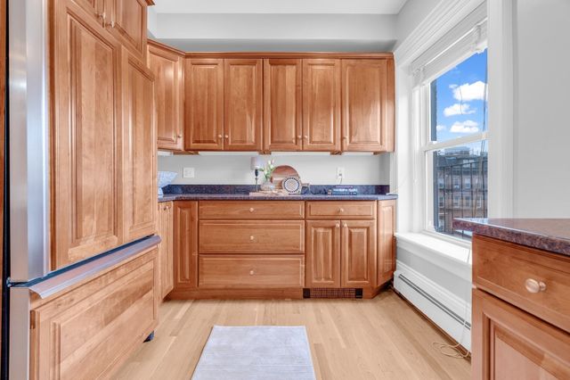 69 Rutland St 3, Boston, MA 02118