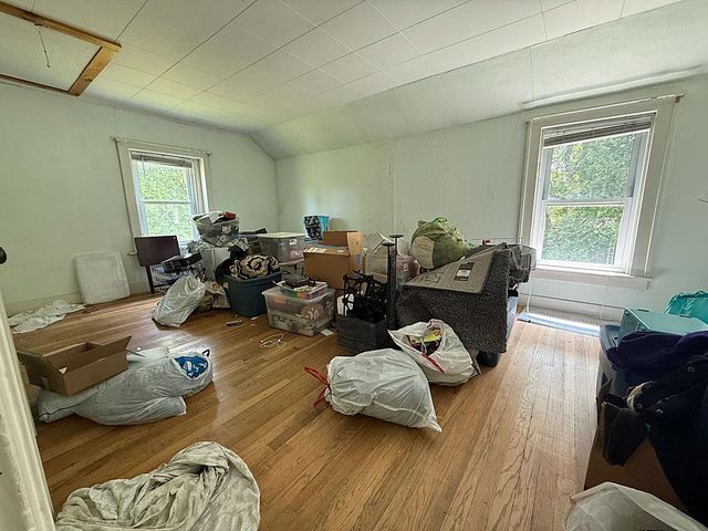 98 park Street, Rutland City, VT 05701