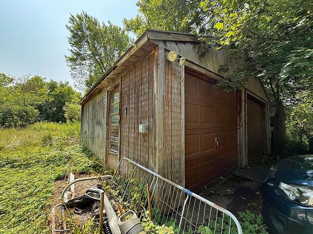 98 park Street, Rutland City, VT 05701