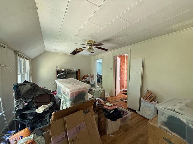 98 park Street, Rutland City, VT 05701