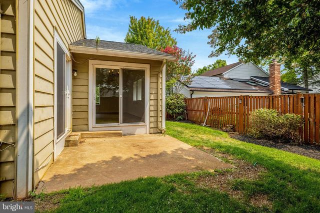 105 KALE AVE, Sterling, VA 20164