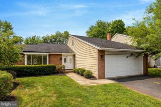 105 KALE AVE, Sterling, VA 20164