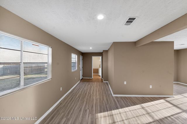 6559 George Washington Drive, Jackson, MS 39213