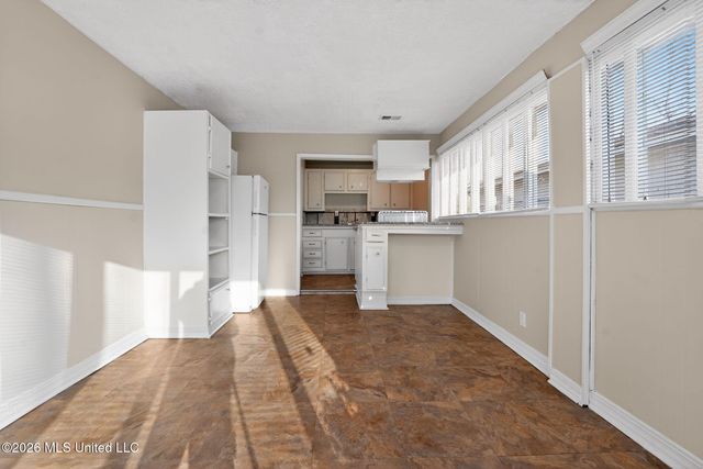 6559 George Washington Drive, Jackson, MS 39213