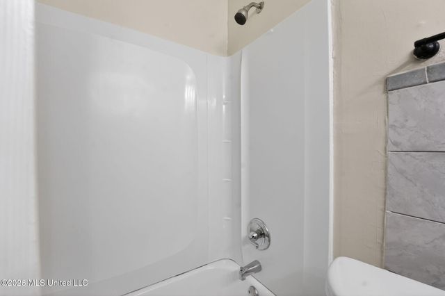 6559 George Washington Drive, Jackson, MS 39213