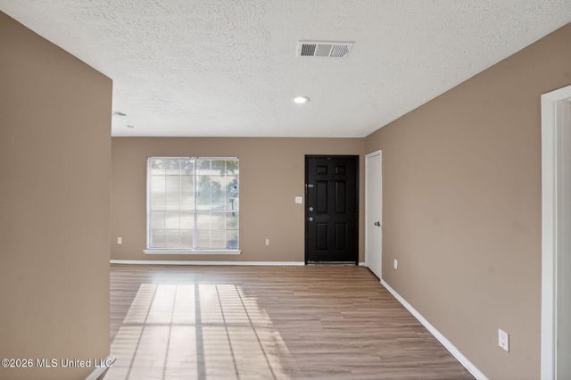 6559 George Washington Drive, Jackson, MS 39213