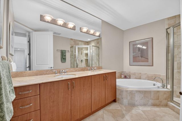 403 S Sapodilla Avenue 706, West Palm Beach, FL 33401