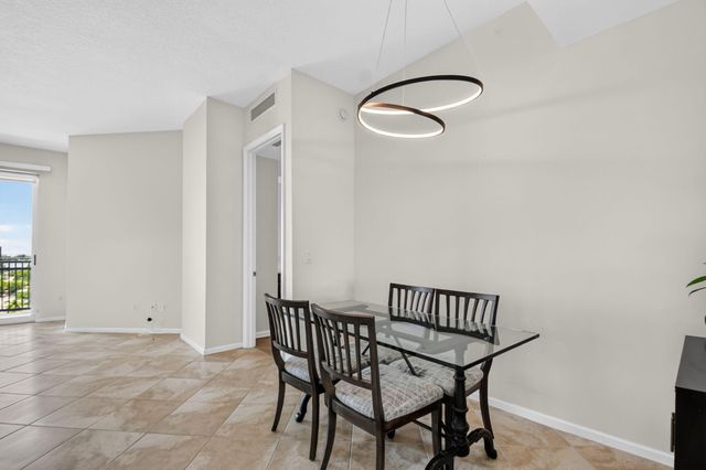 403 S Sapodilla Avenue 706, West Palm Beach, FL 33401