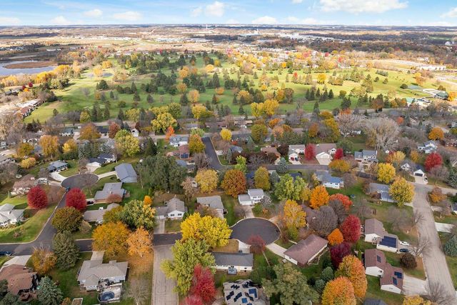 1411 Fairway Drive, Faribault, MN 55021