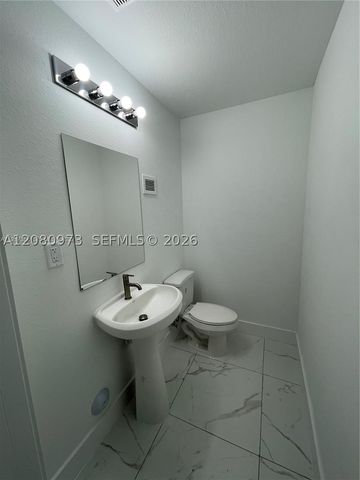 25850 SW 144th Ave, Homestead, FL 33032