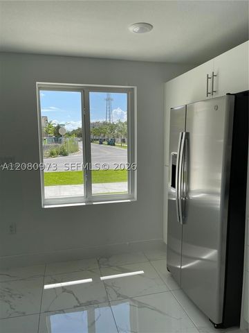 25850 SW 144th Ave, Homestead, FL 33032