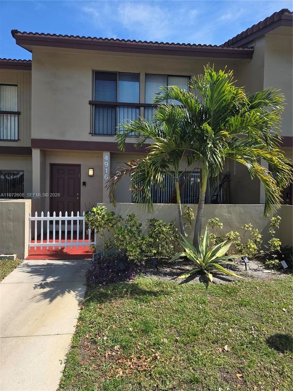4916 Sheridan St 2, Hollywood, FL 33021
