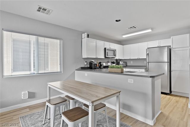 9052 Tailor Made Avenue, Las Vegas, NV 89149