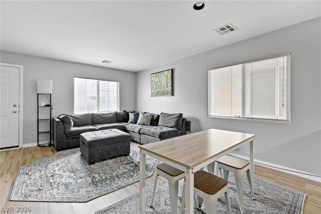 9052 Tailor Made Avenue, Las Vegas, NV 89149
