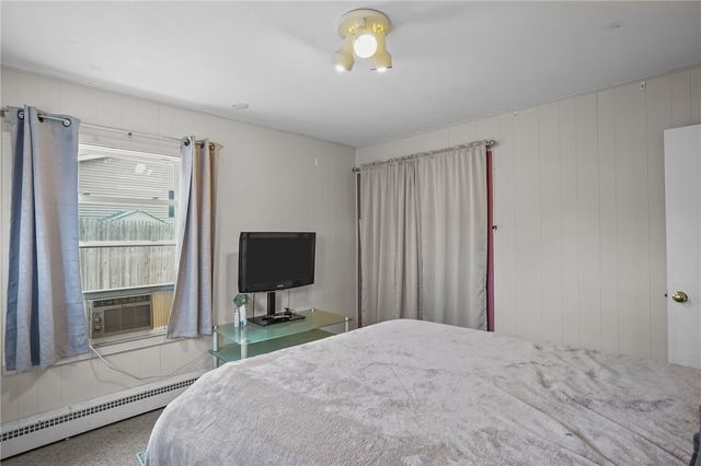 1010 Warwick Avenue, Warwick, RI 02888