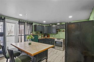 1010 Warwick Avenue, Warwick, RI 02888