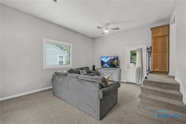 122 W 6th Street, Perrysburg, OH 43551