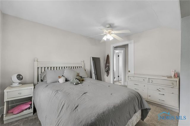 122 W 6th Street, Perrysburg, OH 43551