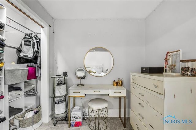 122 W 6th Street, Perrysburg, OH 43551