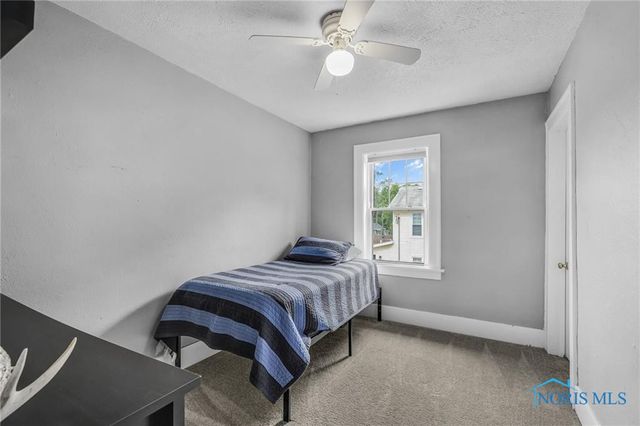 122 W 6th Street, Perrysburg, OH 43551