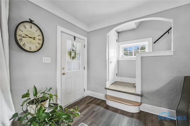 122 W 6th Street, Perrysburg, OH 43551