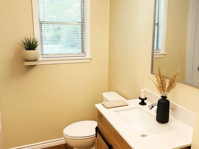 910 Russell Avenue, Lufkin, TX 75904