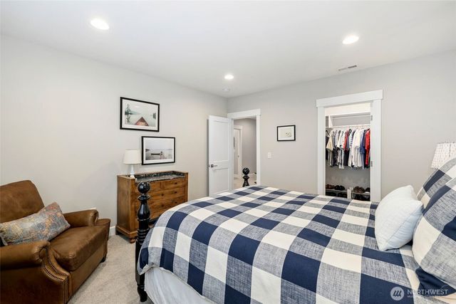 3922 Scott Lane, Gig Harbor, WA 98335