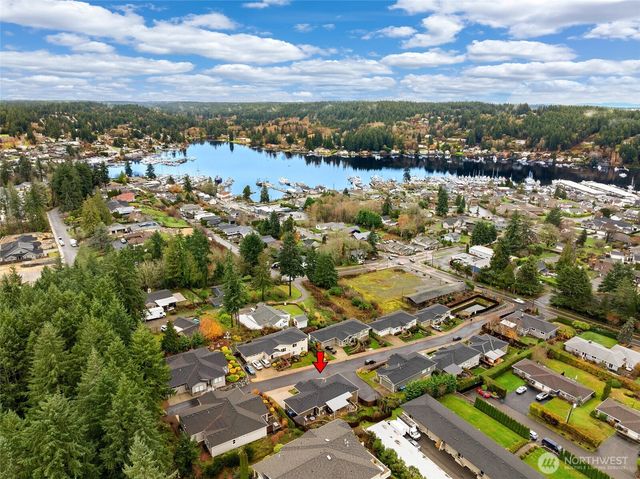 3922 Scott Lane, Gig Harbor, WA 98335