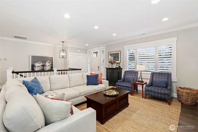 3922 Scott Lane, Gig Harbor, WA 98335