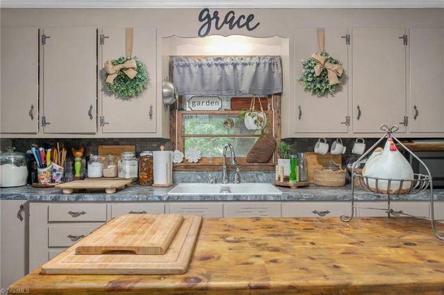 1310 Stone Street, Mebane, NC 27302