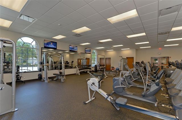 18109 CANAL POINTE STREET, Tampa, FL 33647