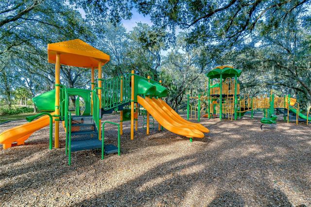 18109 CANAL POINTE STREET, Tampa, FL 33647