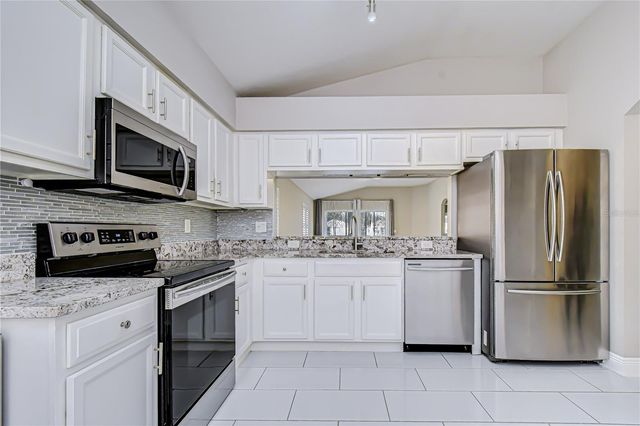 18109 CANAL POINTE STREET, Tampa, FL 33647