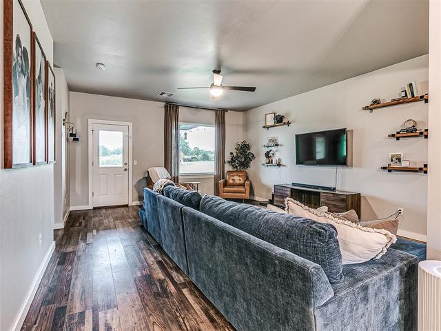 14750 Meadow Ridge Lane, Edmond, OK 73025