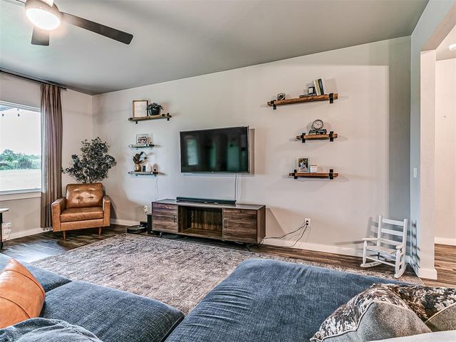 14750 Meadow Ridge Lane, Edmond, OK 73025