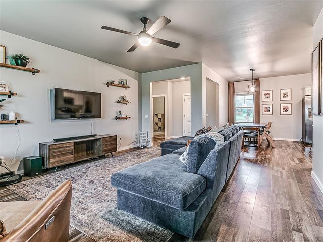 14750 Meadow Ridge Lane, Edmond, OK 73025