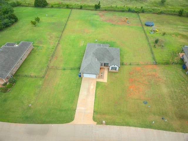 14750 Meadow Ridge Lane, Edmond, OK 73025