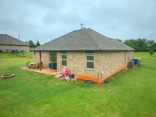 14750 Meadow Ridge Lane, Edmond, OK 73025